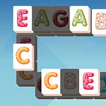 Raccogli 3 tessere dell'alfabeto uguali